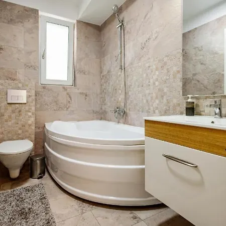 Apartament Black Pearl - Mamaia Nord Năvodari